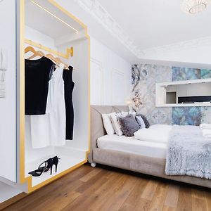 Studio met een King Size Bed